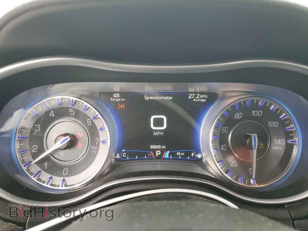 2015 CHRYSLER 300 - VIN: 2C3CCAAG5FH755840 - Фото 9