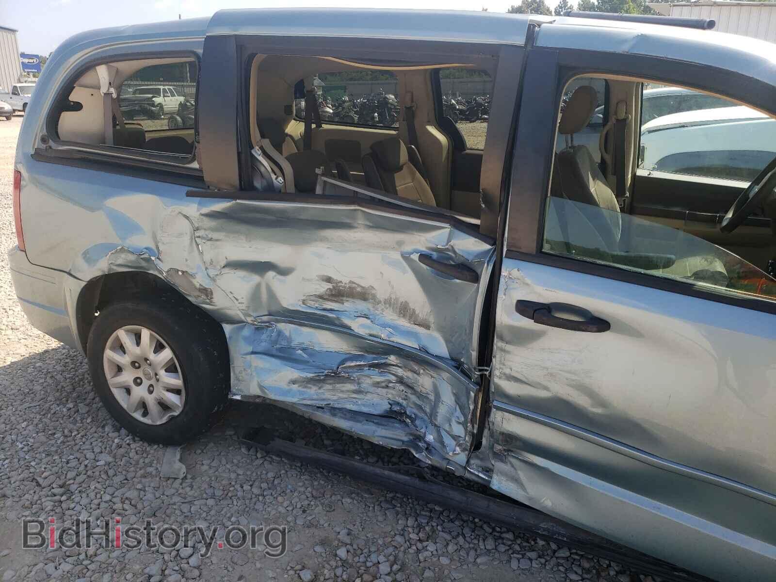 2008 CHRYSLER MINIVAN - VIN: 2A8HR44HX8R734705 - Фото 9