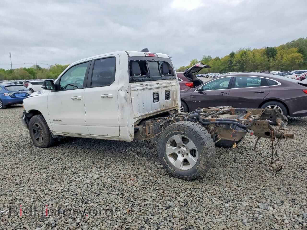 2020 RAM 1500 - VIN: 1C6SRFBT8LN227993 - Фото 2