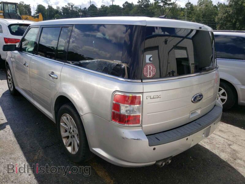 2010 Ford FLEX (VIN 2FMGK5CC1ABB10112) — photo 3 of 10