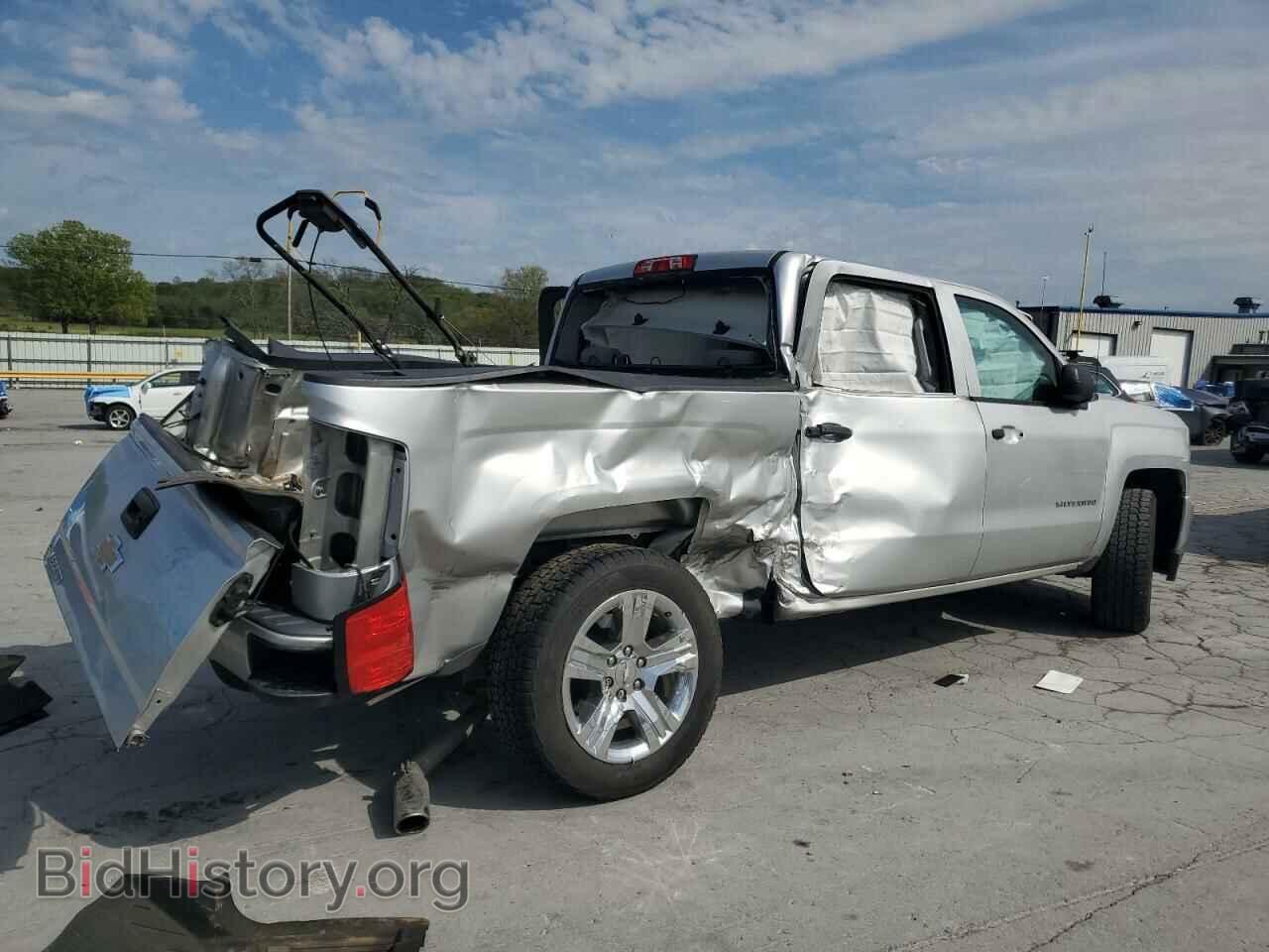 2018 CHEVROLET ALL Models - VIN: 3GCPCPEC8JG528240 - Фото 3