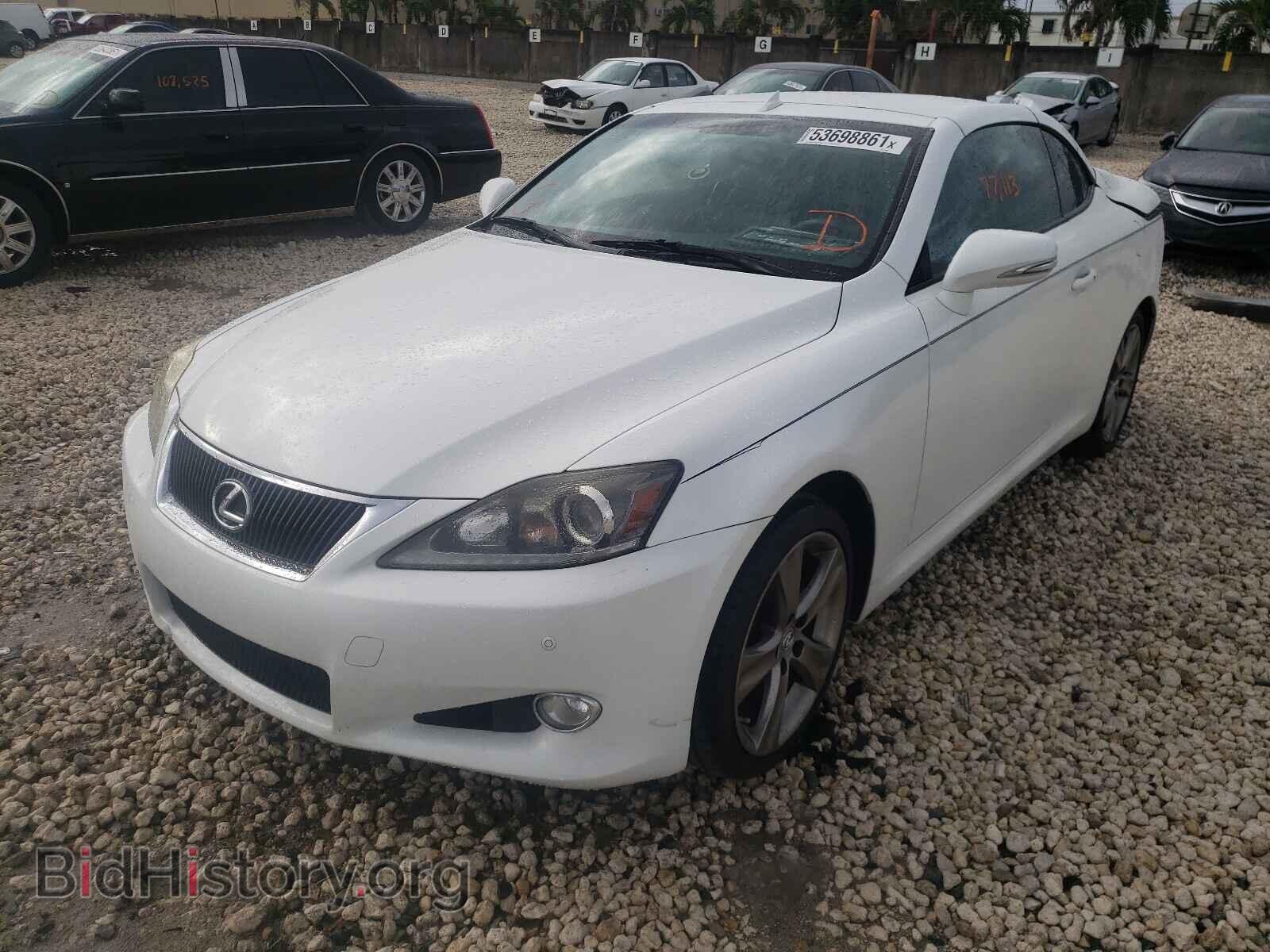 2012 LEXUS IS - VIN: JTHFF2C20C2524564 - Photo 2