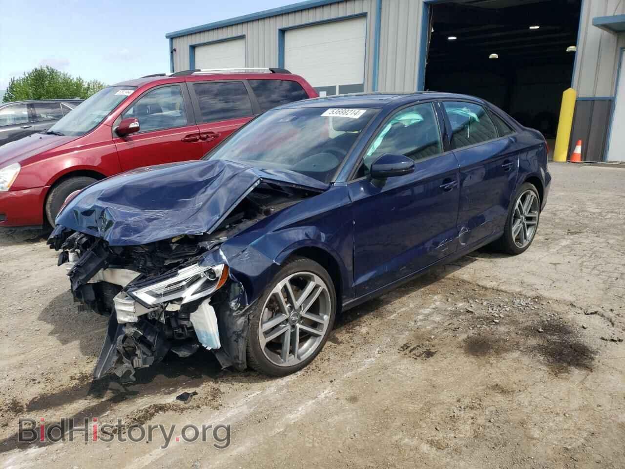 Photo WAUB8GFF2J1005702 - AUDI A3 2018