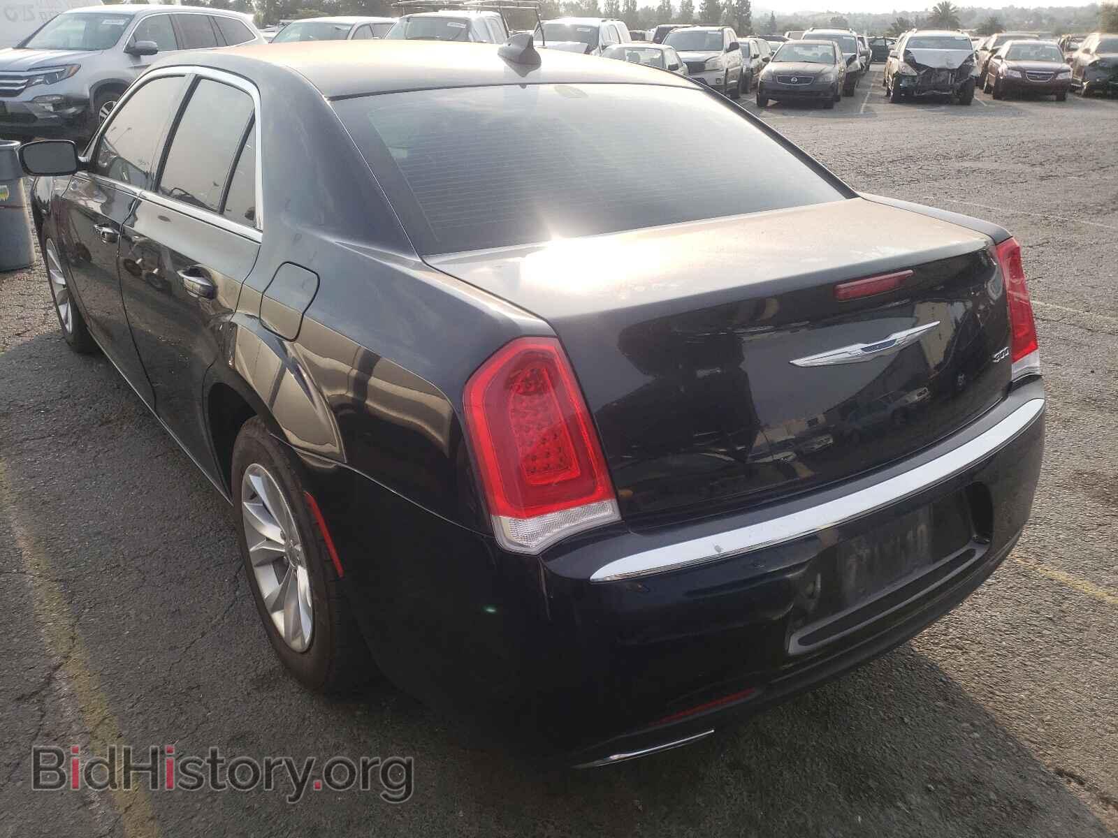 2015 CHRYSLER 300 - VIN: 2C3CCAAG2FH872226 - Фото 3
