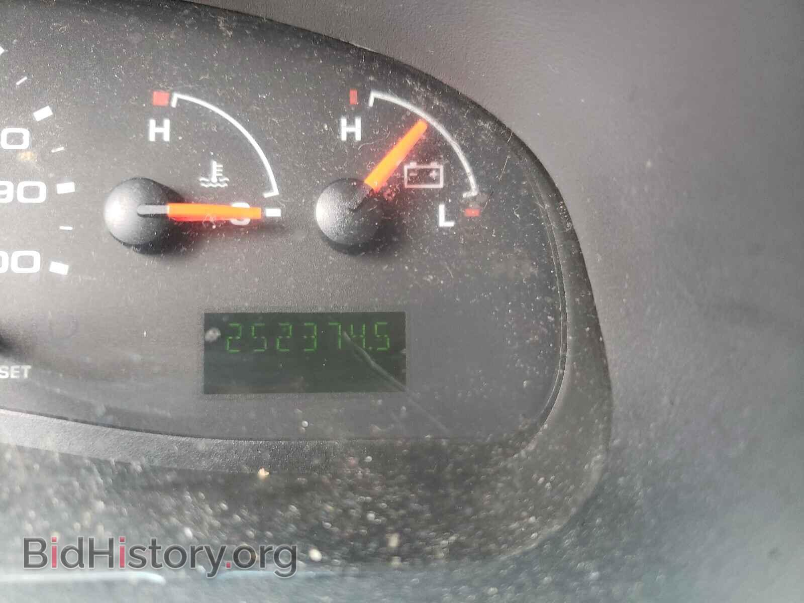 2006 FORD ECONOLINE - VIN: 1FBSS31L96DA07516 - Фото 8