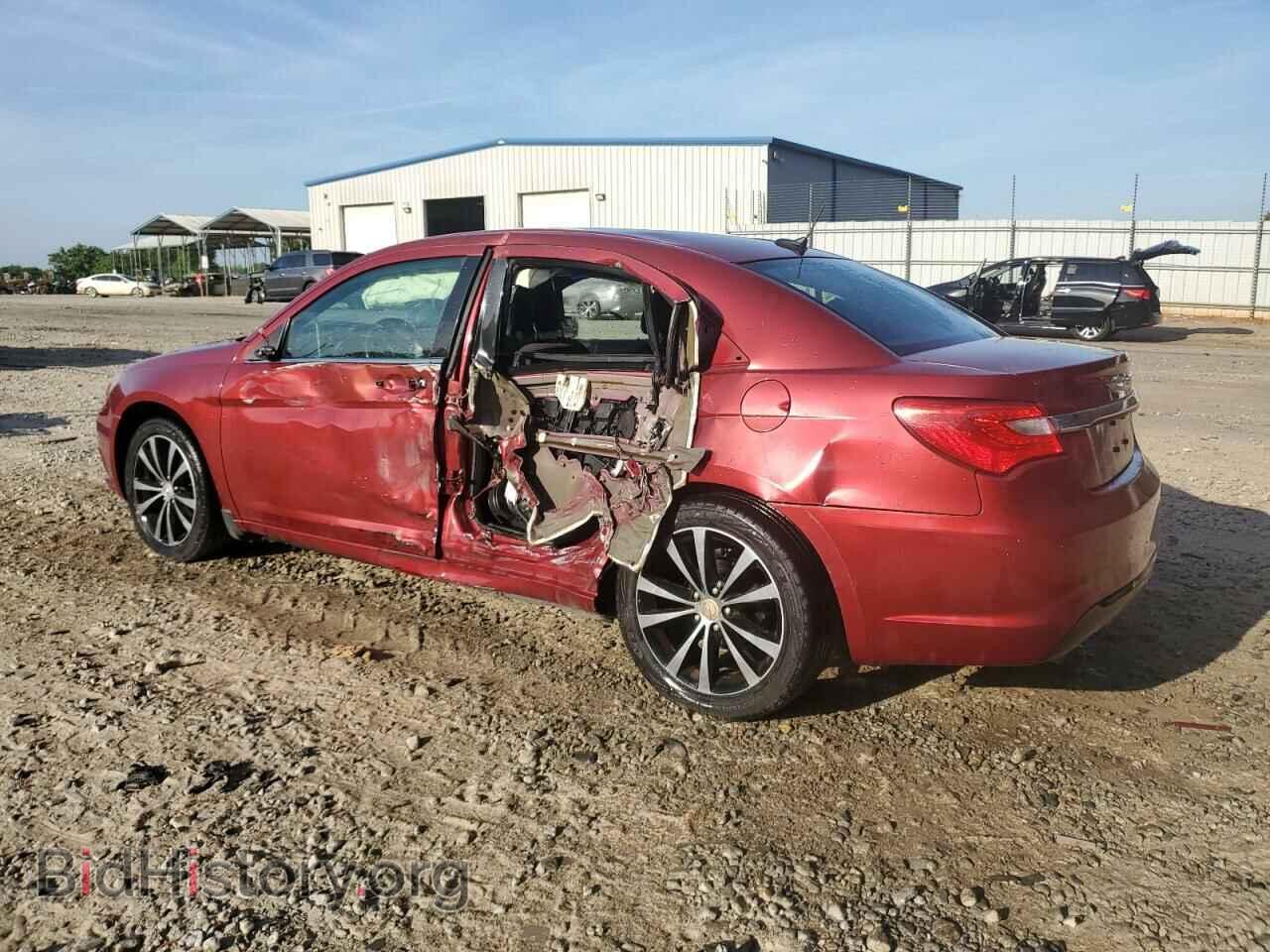 2012 CHRYSLER 200 - VIN: 1C3CCBBG9CN257678 - Фото 2