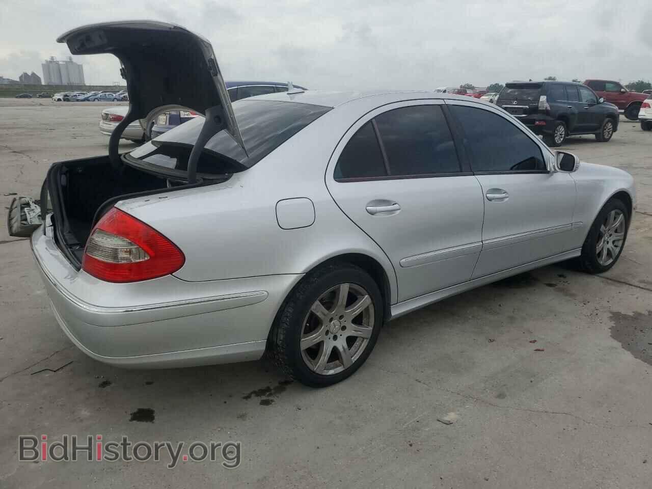 2007 MERCEDES-BENZ E-CLASS - VIN: WDBUF87XX7B139633 - Фото 3