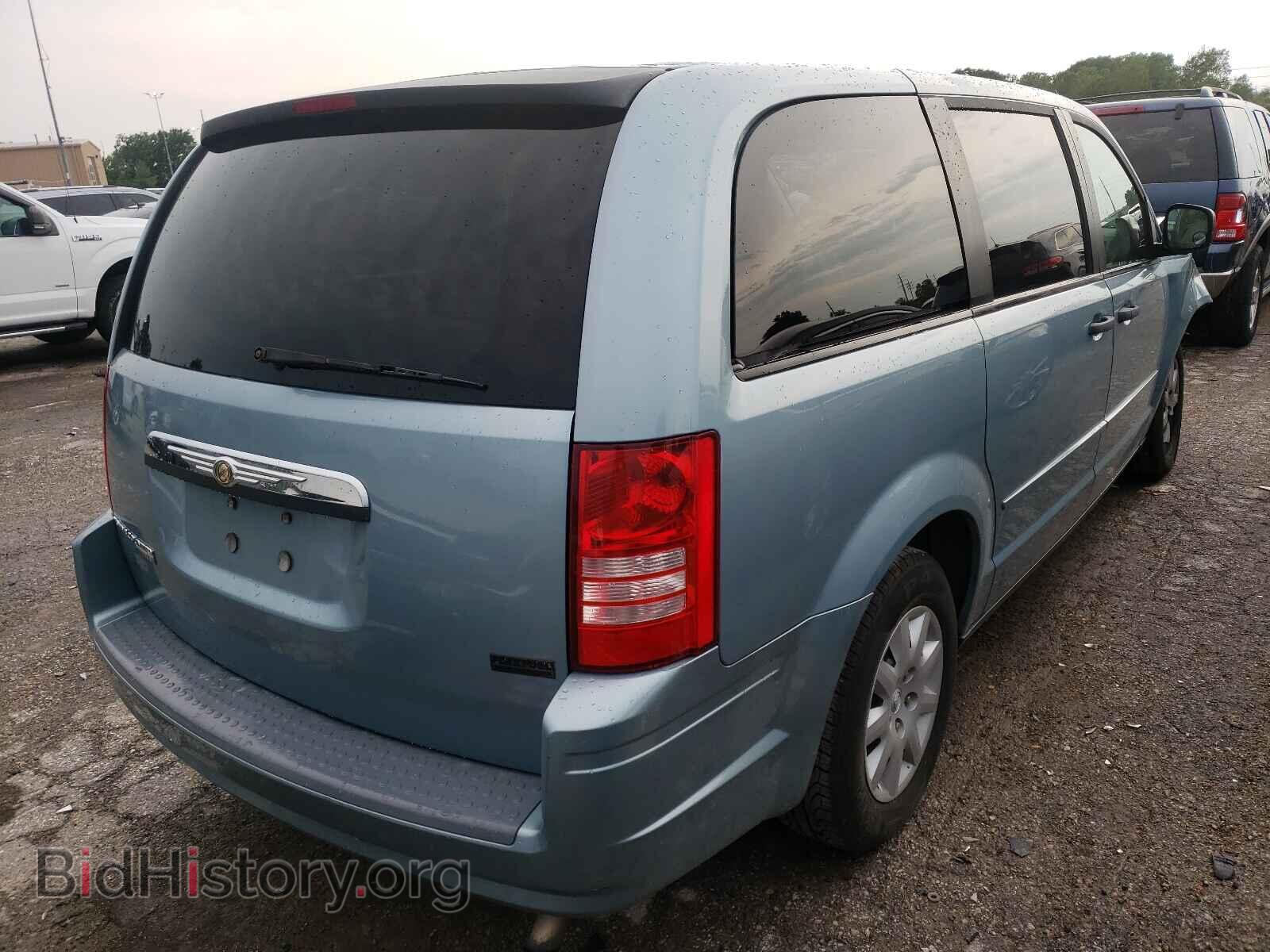 2008 CHRYSLER MINIVAN - VIN: 2A8HR44H78R697323 - Фото 4