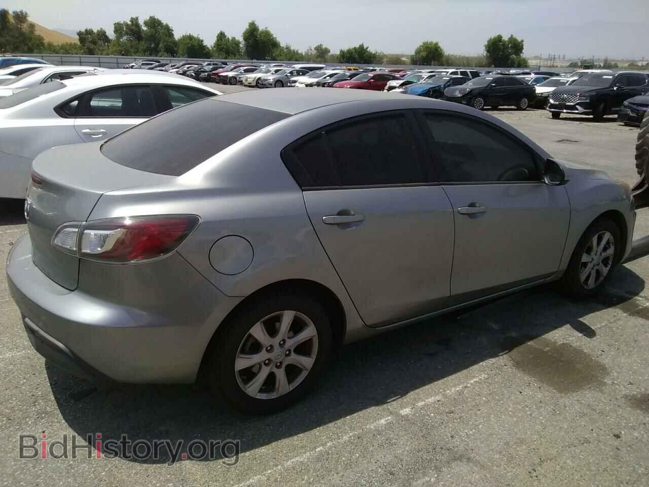 2011 MAZDA 3 - VIN: JM1BL1VG8B1450651 - Фото 3