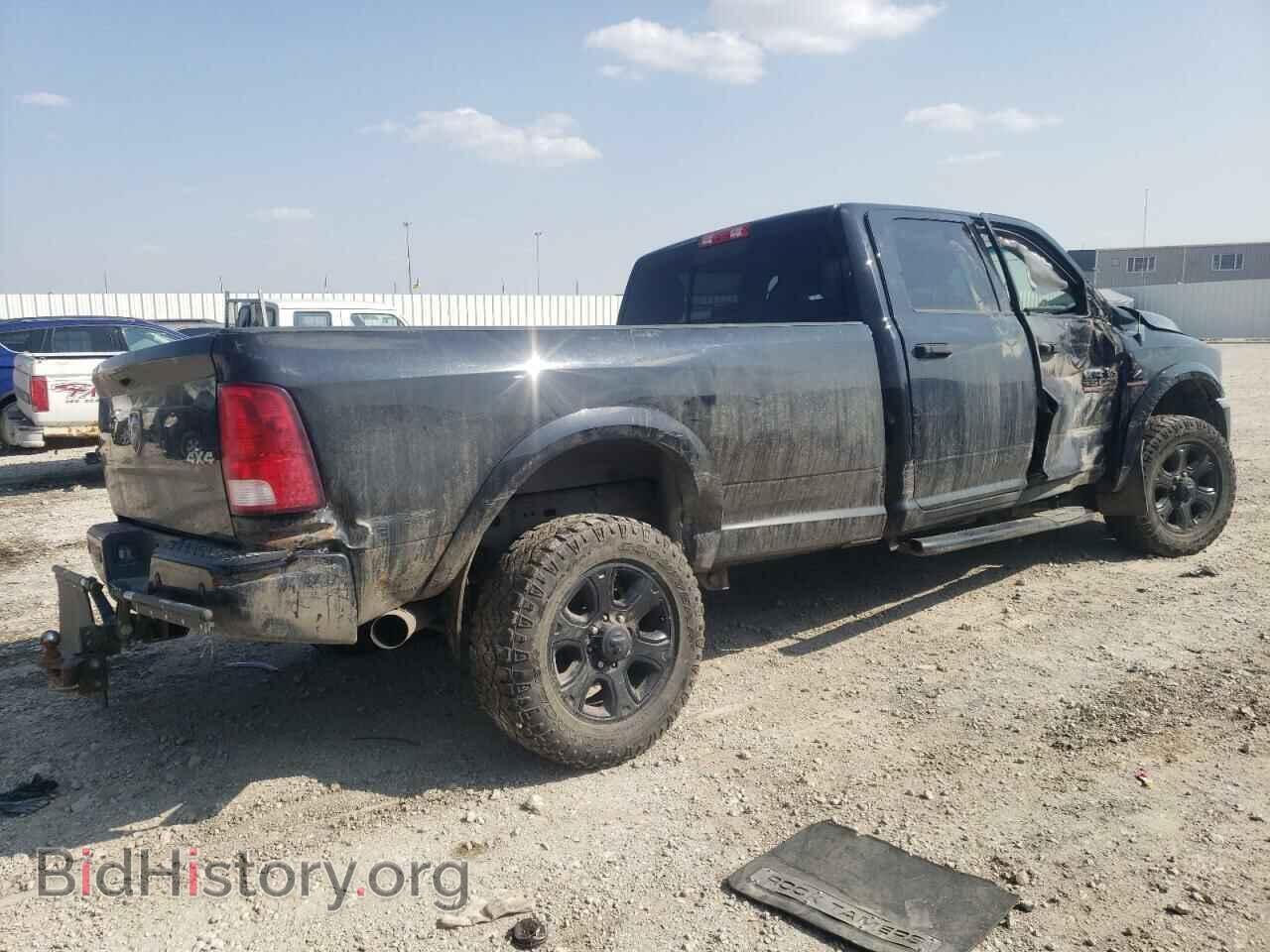 2017 RAM All Models - VIN: 3C6UR5JL0HG531680 - Фото 3