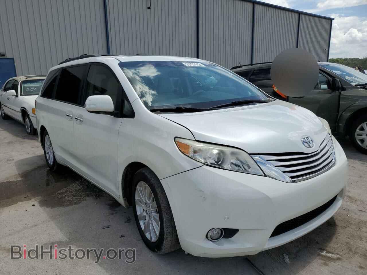 Photo 5TDYK3DC4DS285968 - TOYOTA SIENNA 2013