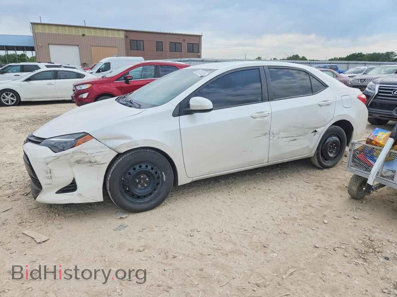 Фотография 5YFBURHE4HP733946 - TOYOTA COROLLA 2017