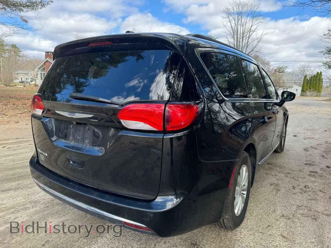 2017 CHRYSLER PACIFICA - VIN: 2C4RC1BG8HR794164 - Фото 4