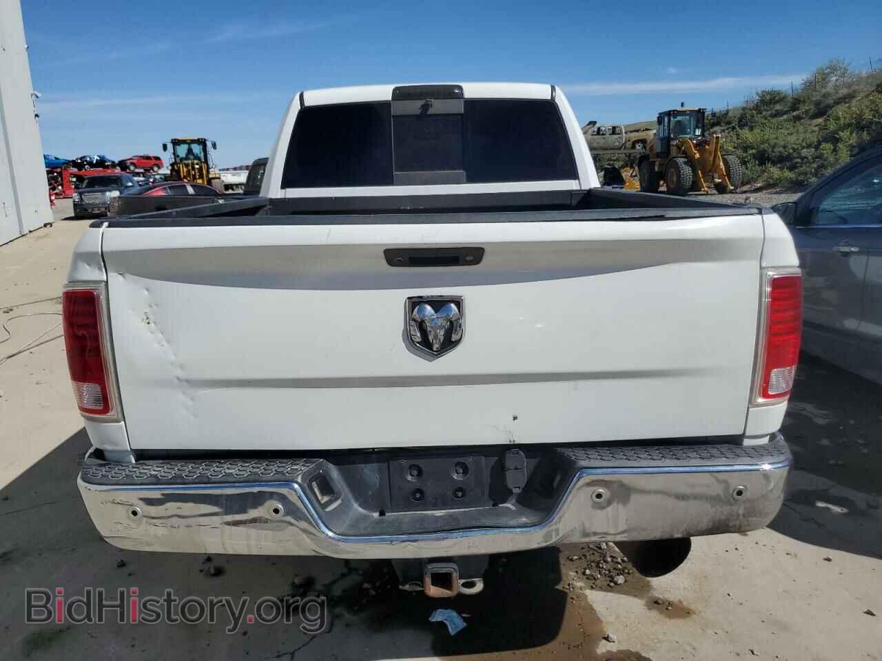 2017 RAM All Models - VIN: 3C6UR5DL9HG534539 - Photo 6