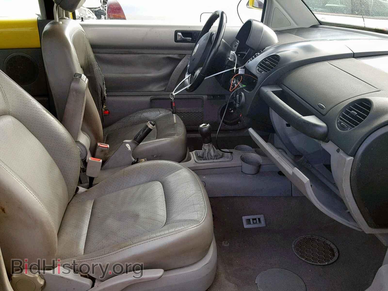 2000 VOLKSWAGEN BEETLE - VIN: 3VWCD21C2YM485995 - Фото 5