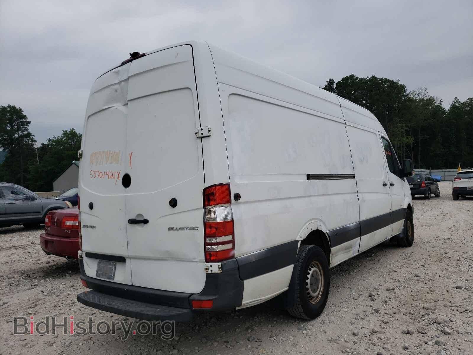 2014 DODGE SPRINTER - VIN: WD3PE8DC9E5913010 - Photo 4