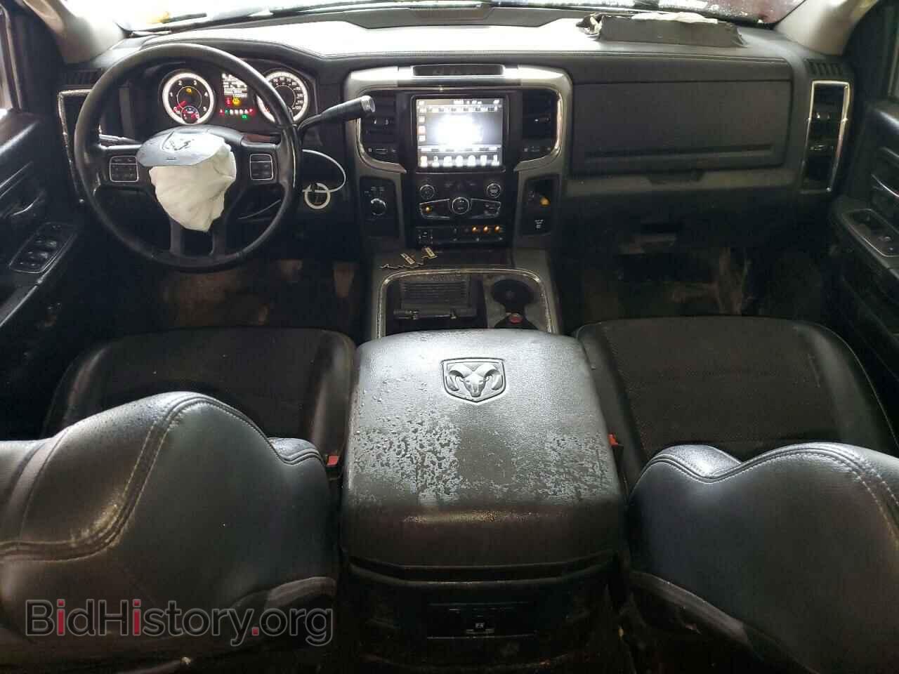2017 RAM All Models - VIN: 3C6UR5DL4HG648402 - Photo 8