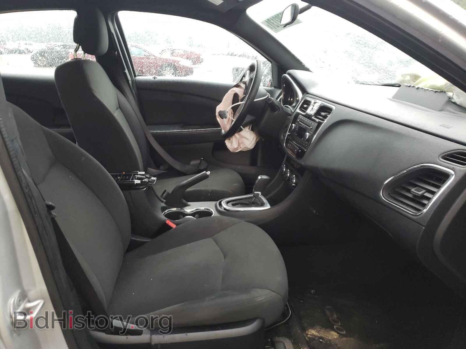 2012 CHRYSLER 200 - VIN: 1C3CCBBB5CN175905 - Фото 5