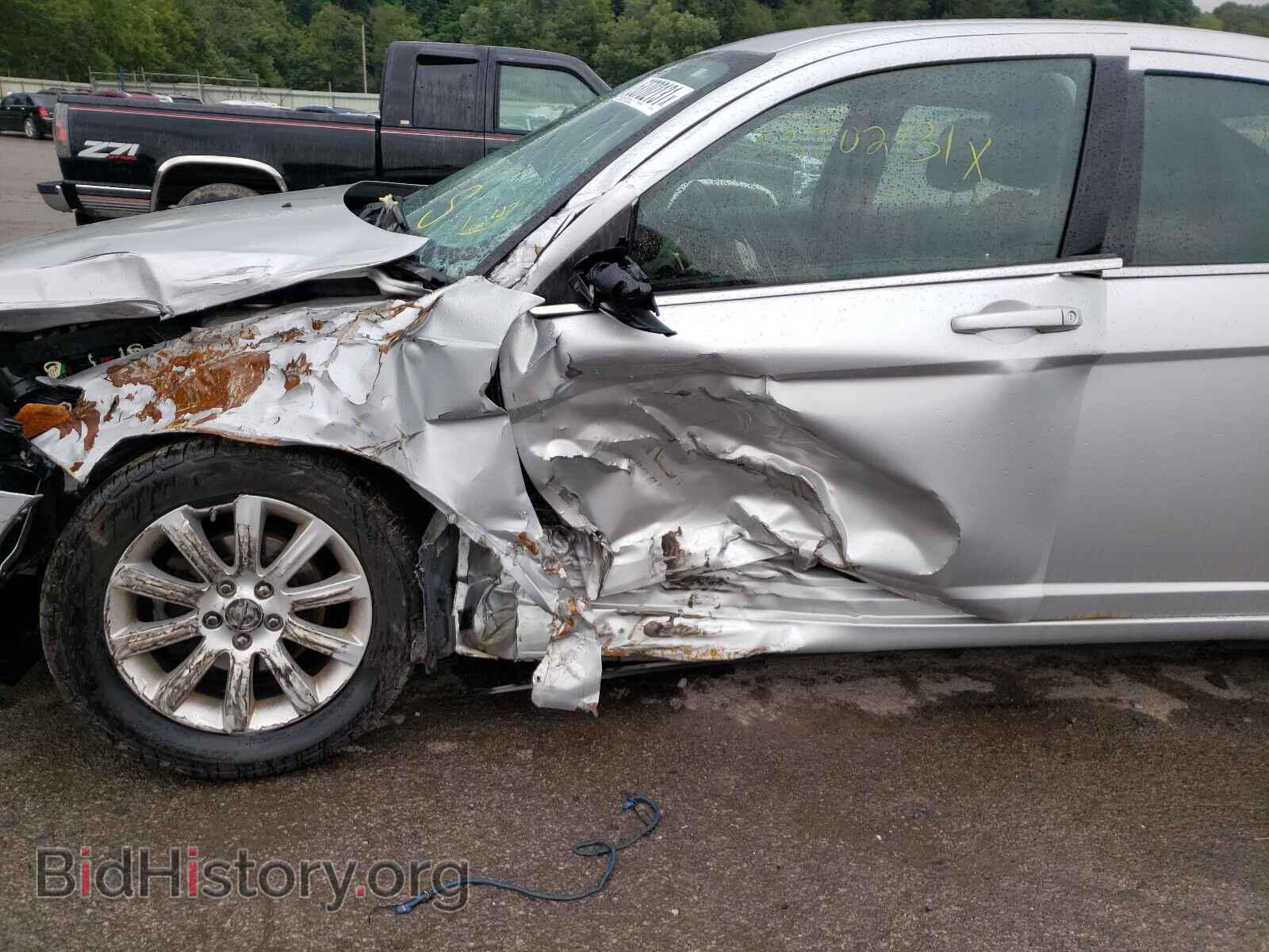 2012 CHRYSLER 200 - VIN: 1C3CCBBB5CN175905 - Фото 10