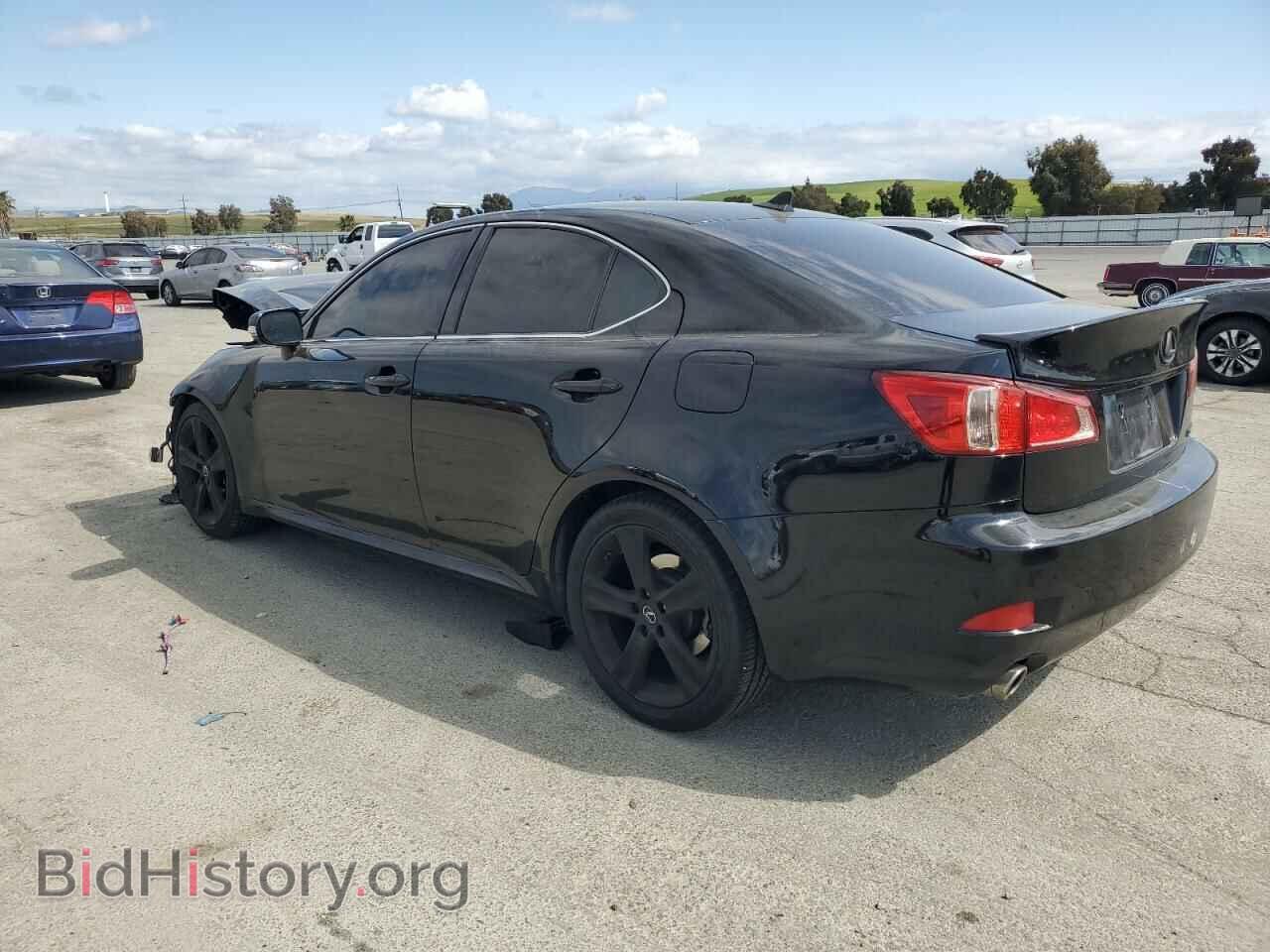 2011 LEXUS IS - VIN: JTHBF5C29B5137282 - Фото 2