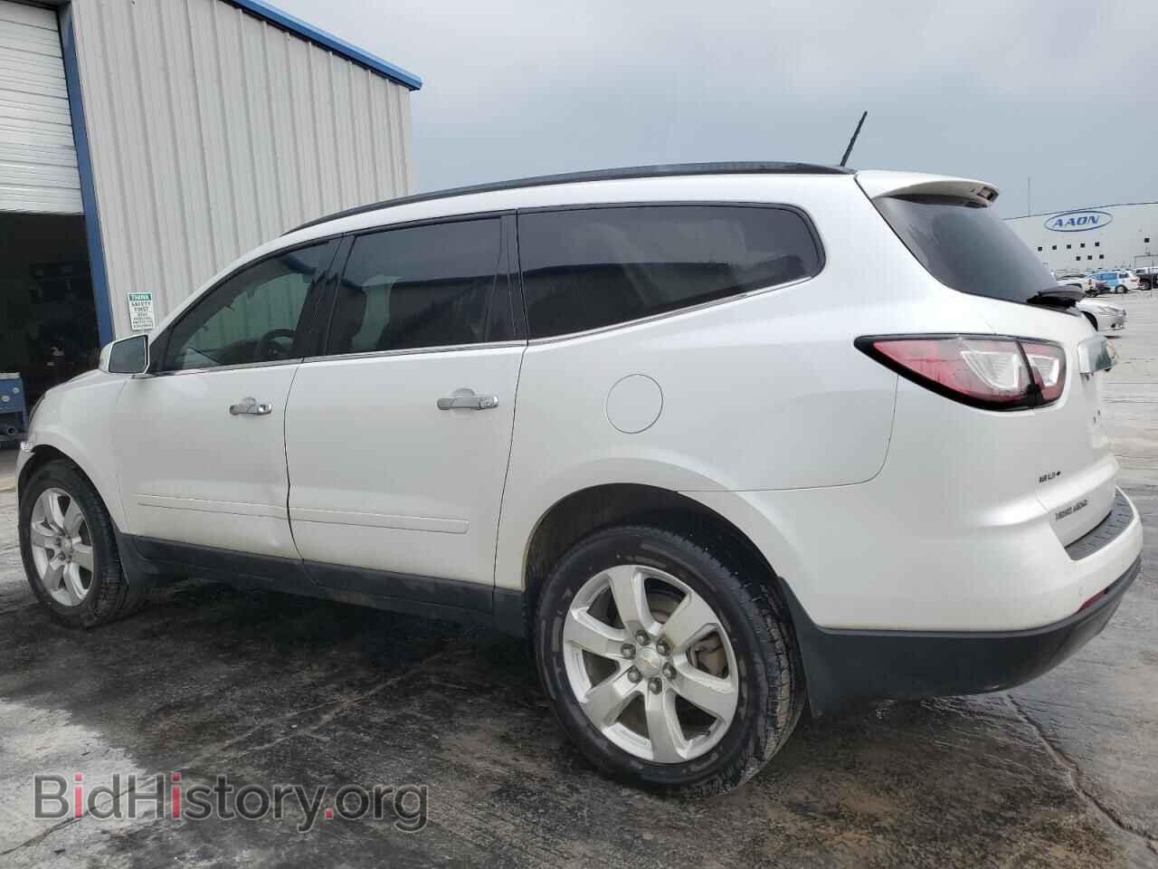 2017 CHEVROLET TRAVERSE - VIN: 1GNKRGKD8HJ132380 - Фото 2