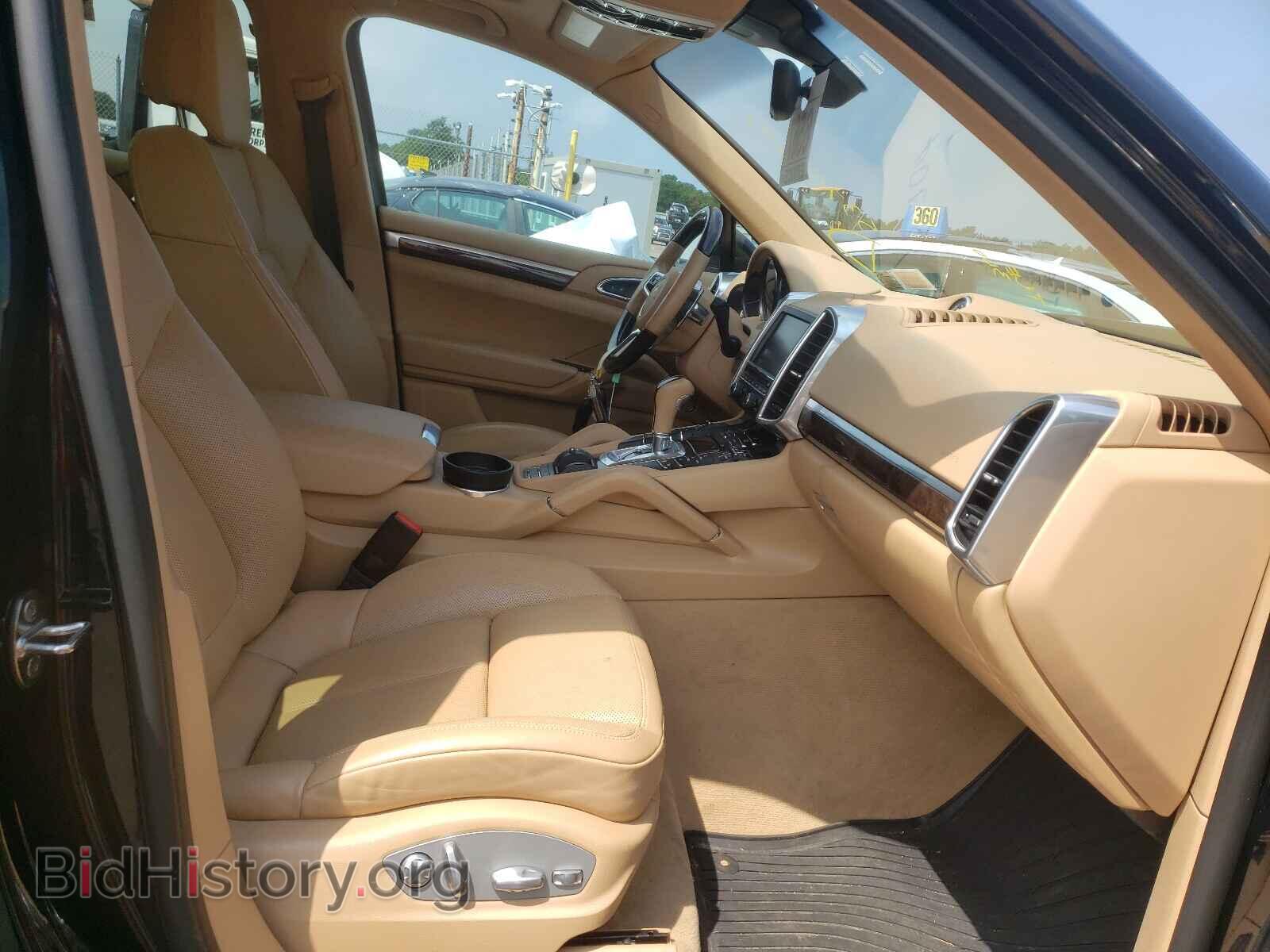 2016 PORSCHE CAYENNE - VIN: WP1AF2A23GKA44179 - Фото 5