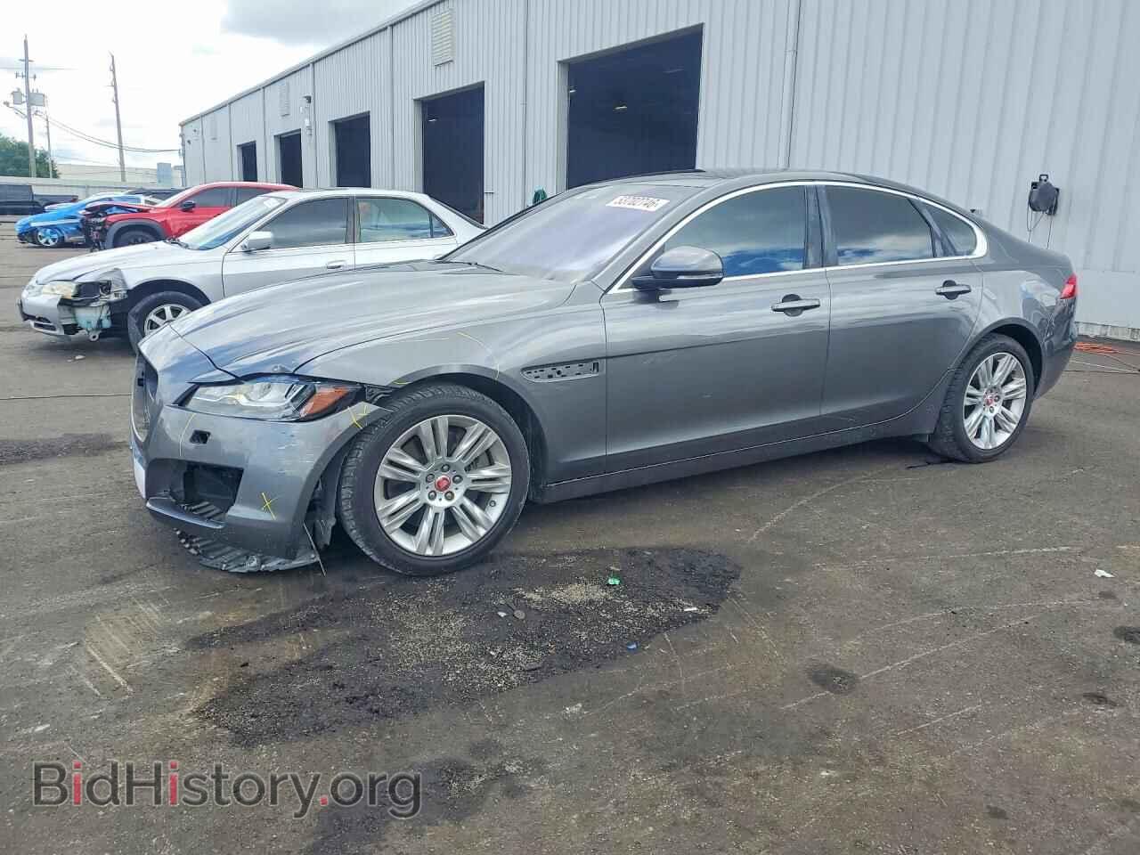Фотография SAJBD4BV7HCY33335 - JAGUAR XF 2017