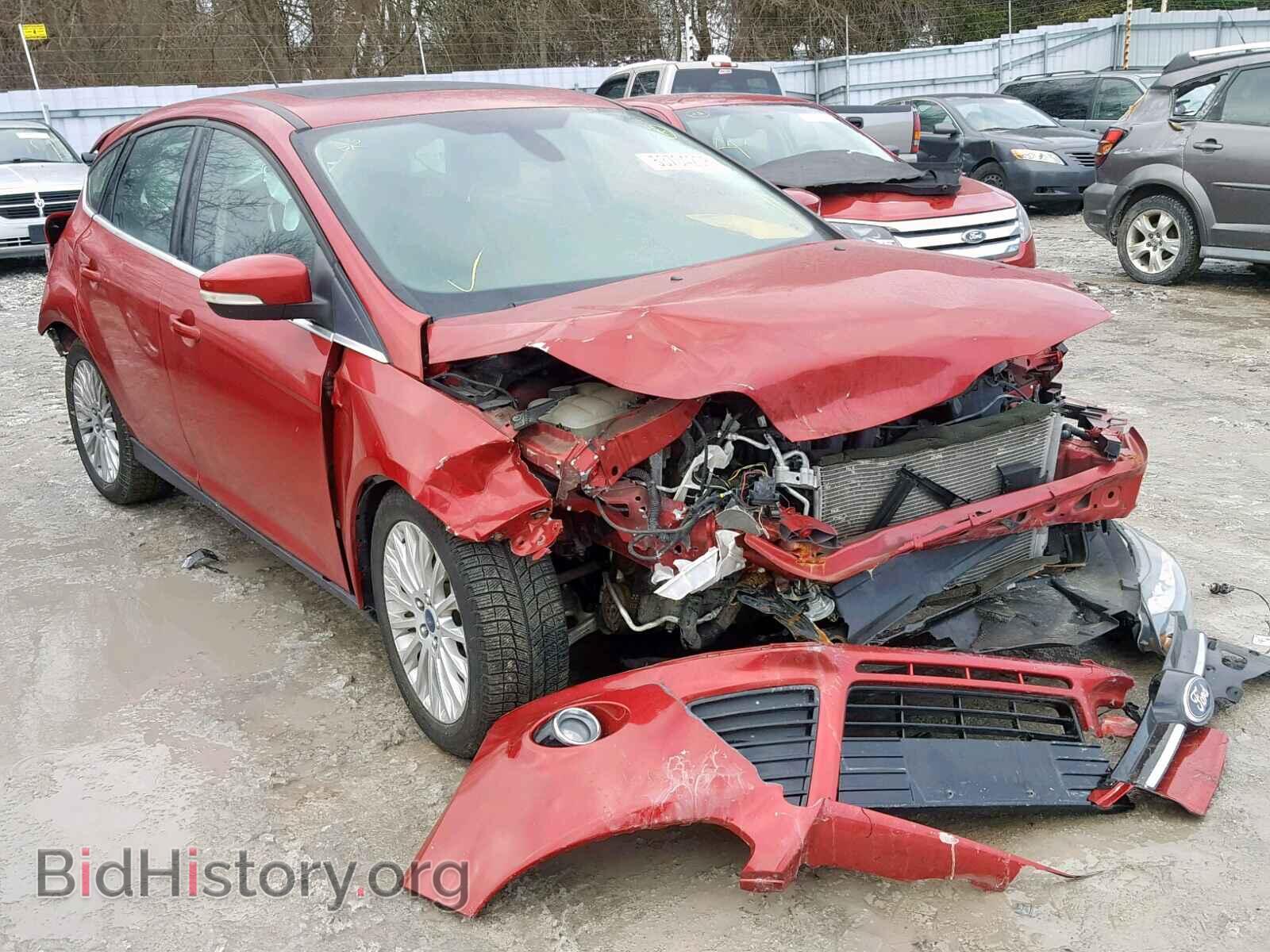 Photo 1FAHP3N26CL376866 - FORD FOCUS 2012