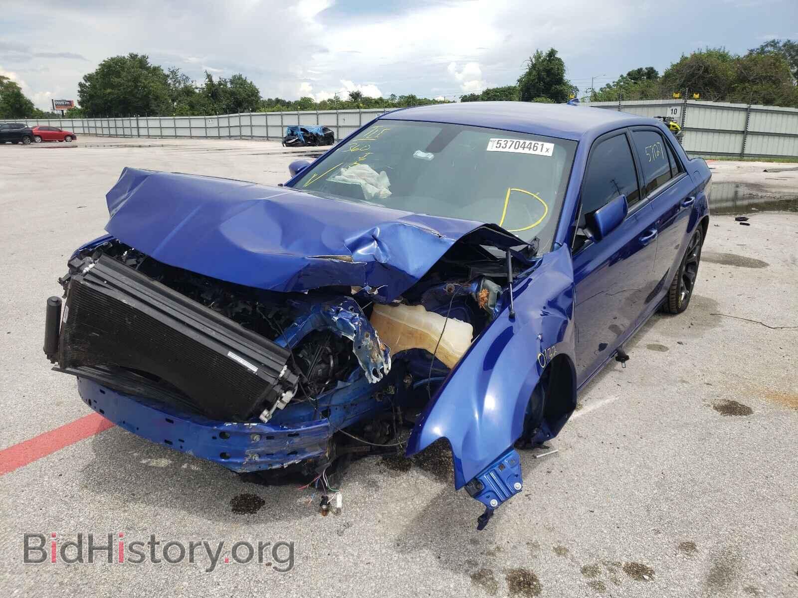 2019 CHRYSLER 300 - VIN: 2C3CCABG8KH548836 - Фото 2