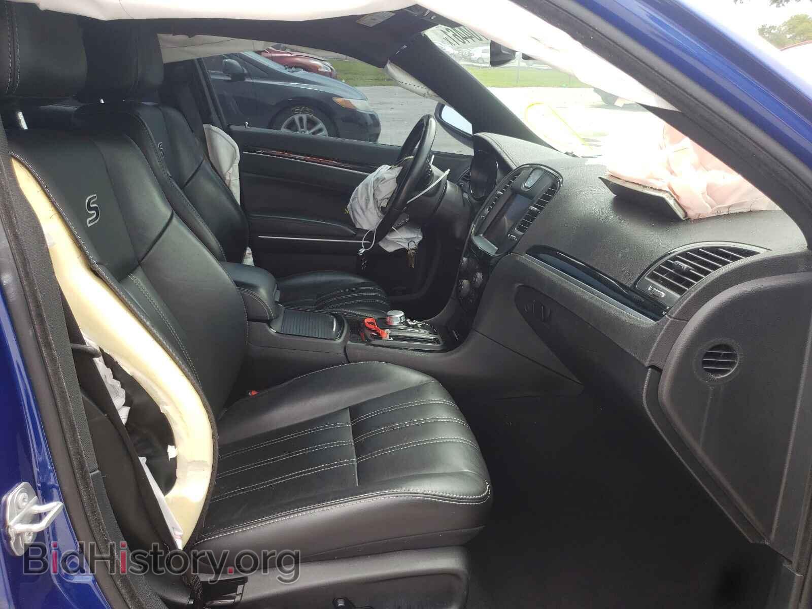 2019 CHRYSLER 300 - VIN: 2C3CCABG8KH548836 - Фото 5