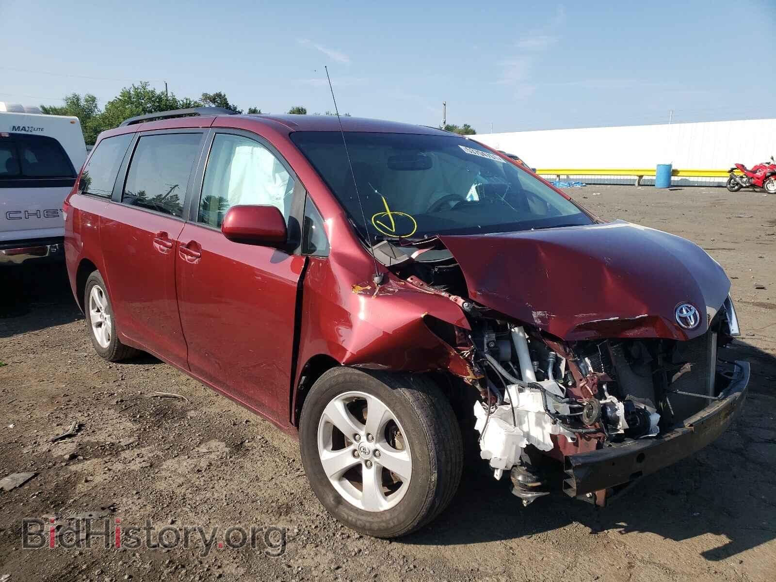 Photo 5TDKK3DC0ES451118 - TOYOTA SIENNA 2014