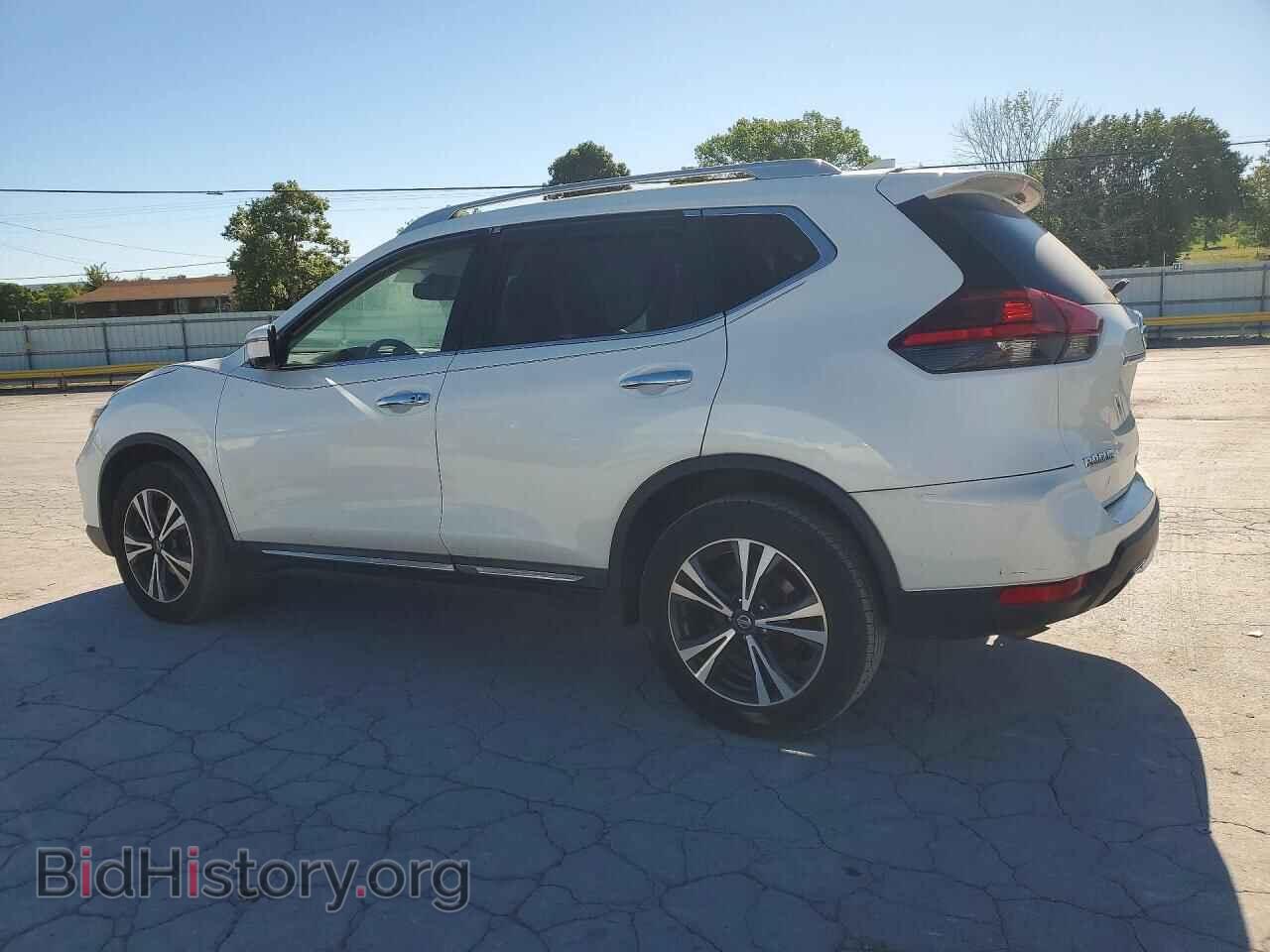 2017 NISSAN ROGUE - VIN: 5N1AT2MVXHC771505 - Фото 2