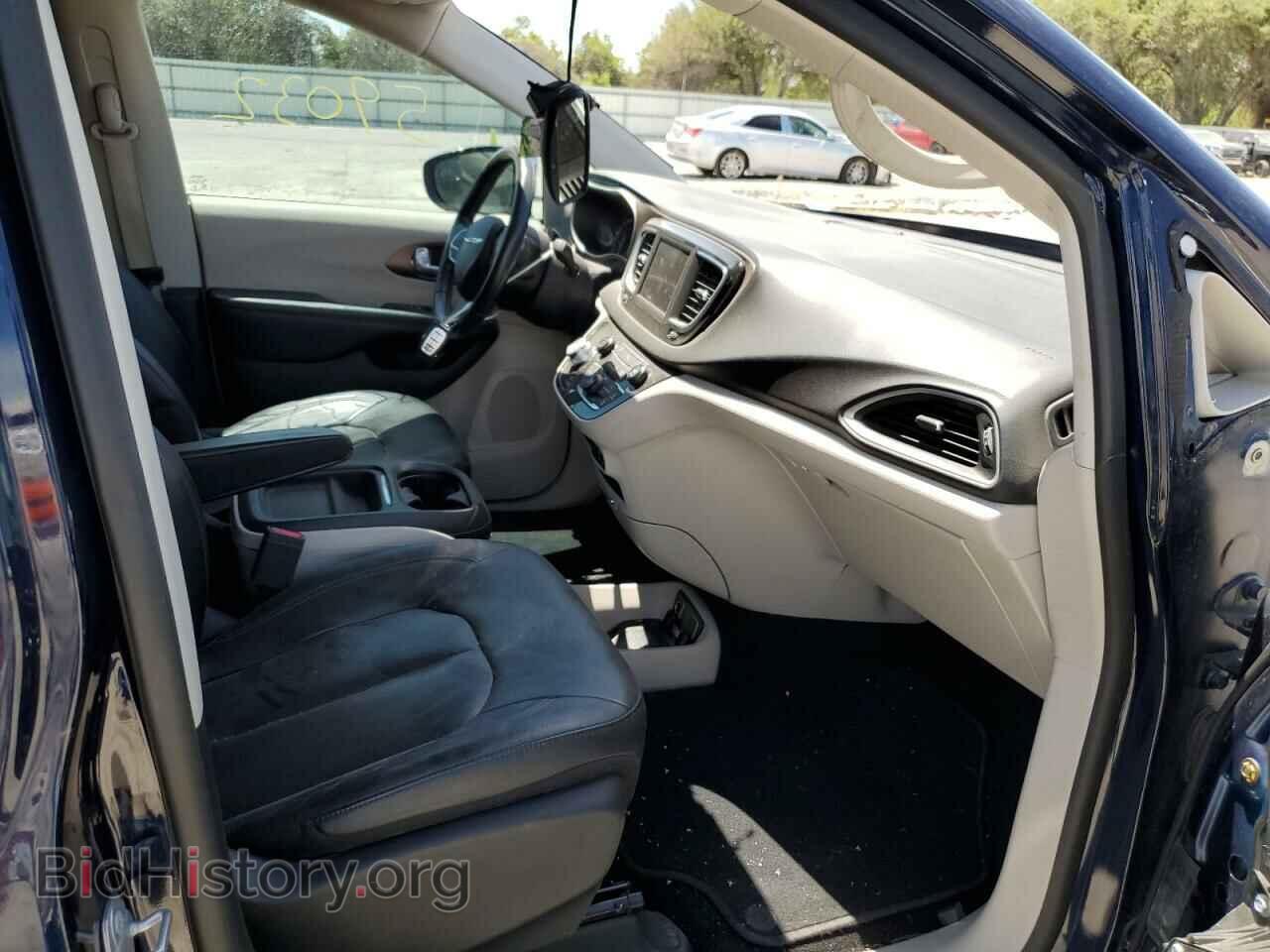 2019 CHRYSLER PACIFICA - VIN: 2C4RC1BG2KR566894 - Photo 5