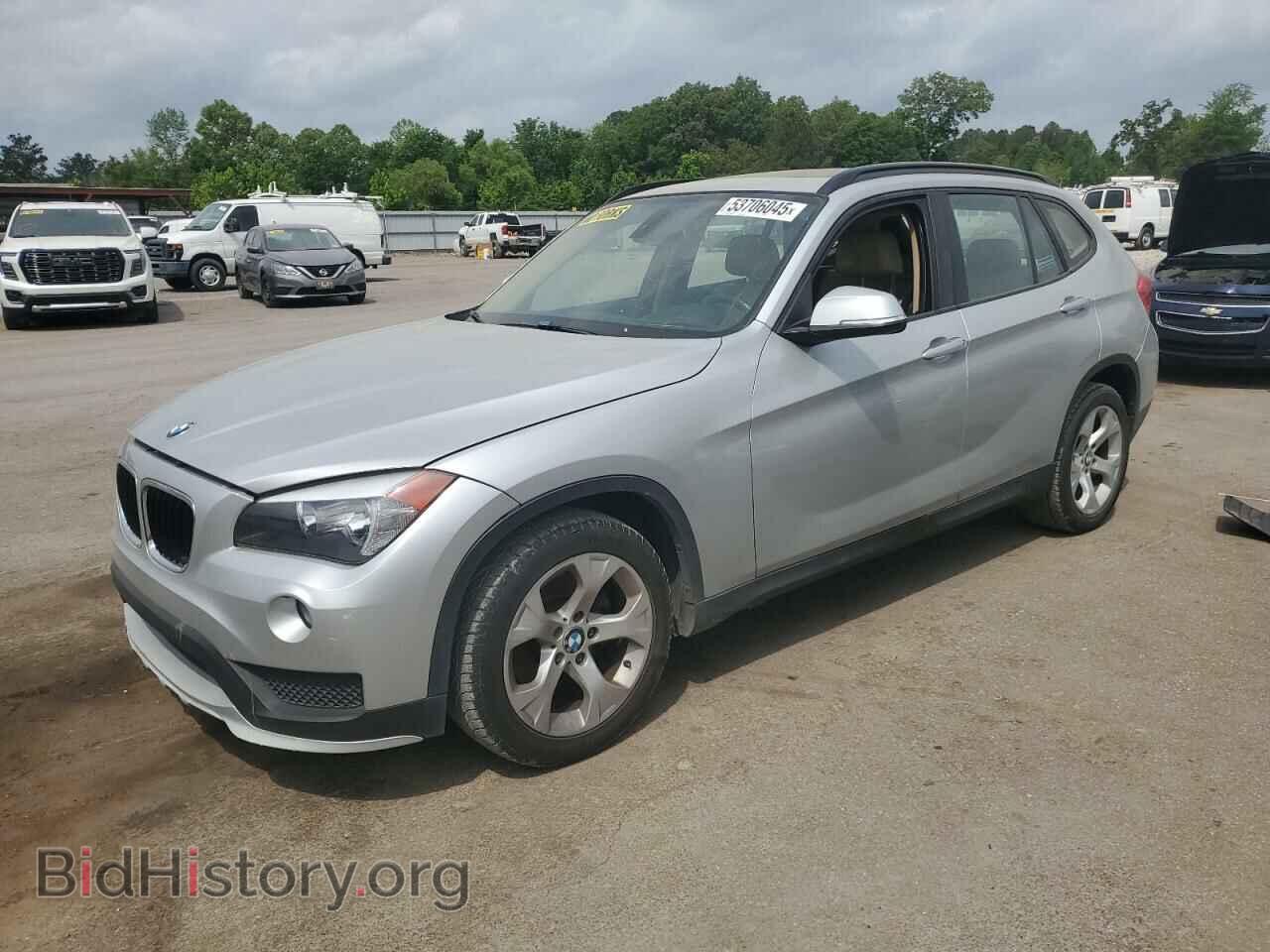 Фотография WBAVM1C57FV314390 - BMW X1 2015