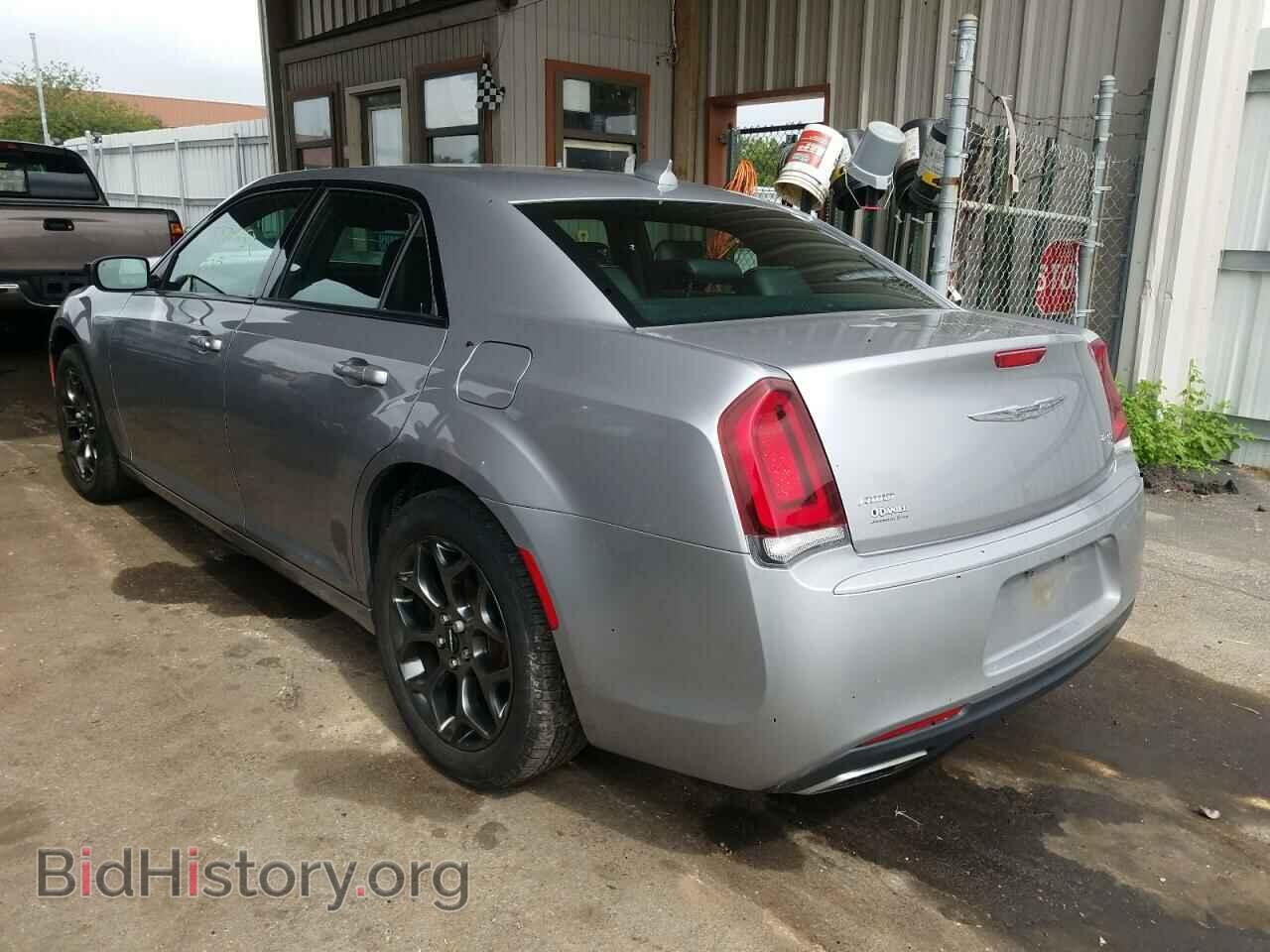 2017 CHRYSLER 300 - VIN: 2C3CCAGG9HH637655 - Фото 3
