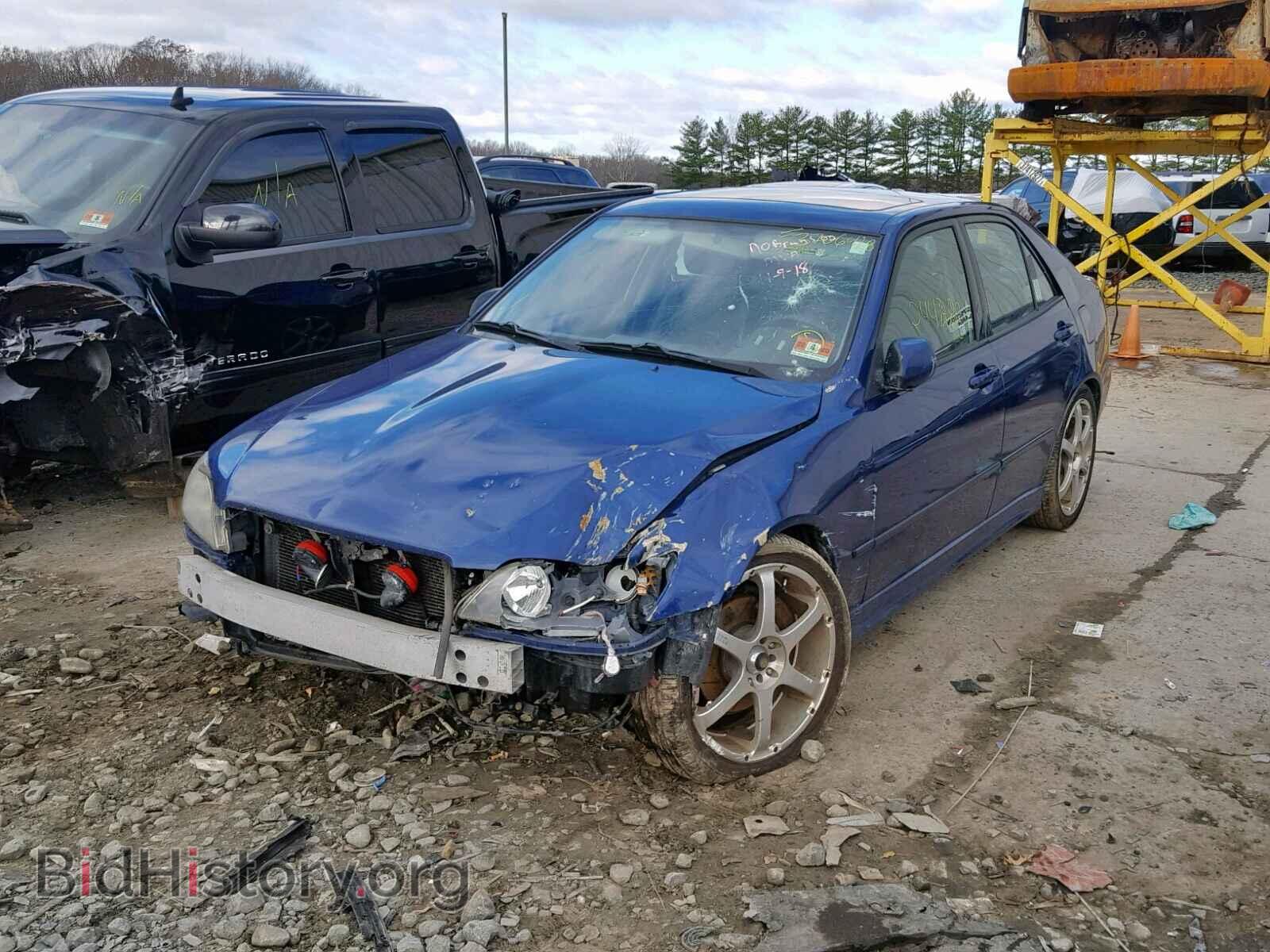 2001 LEXUS IS - VIN: JTHBD182910011040 - Photo 2