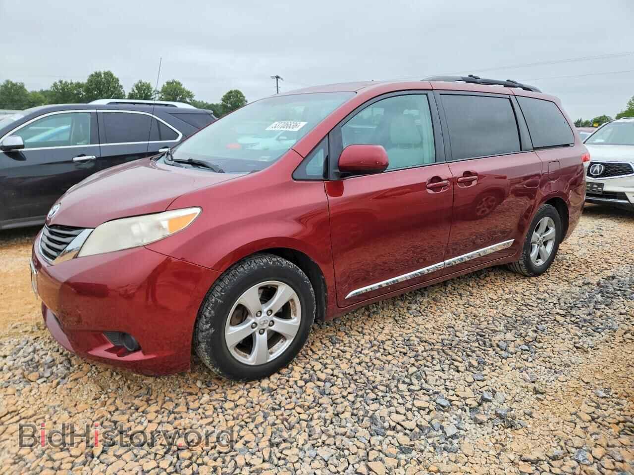 Фотография 5TDKK3DC8DS320744 - TOYOTA SIENNA 2013