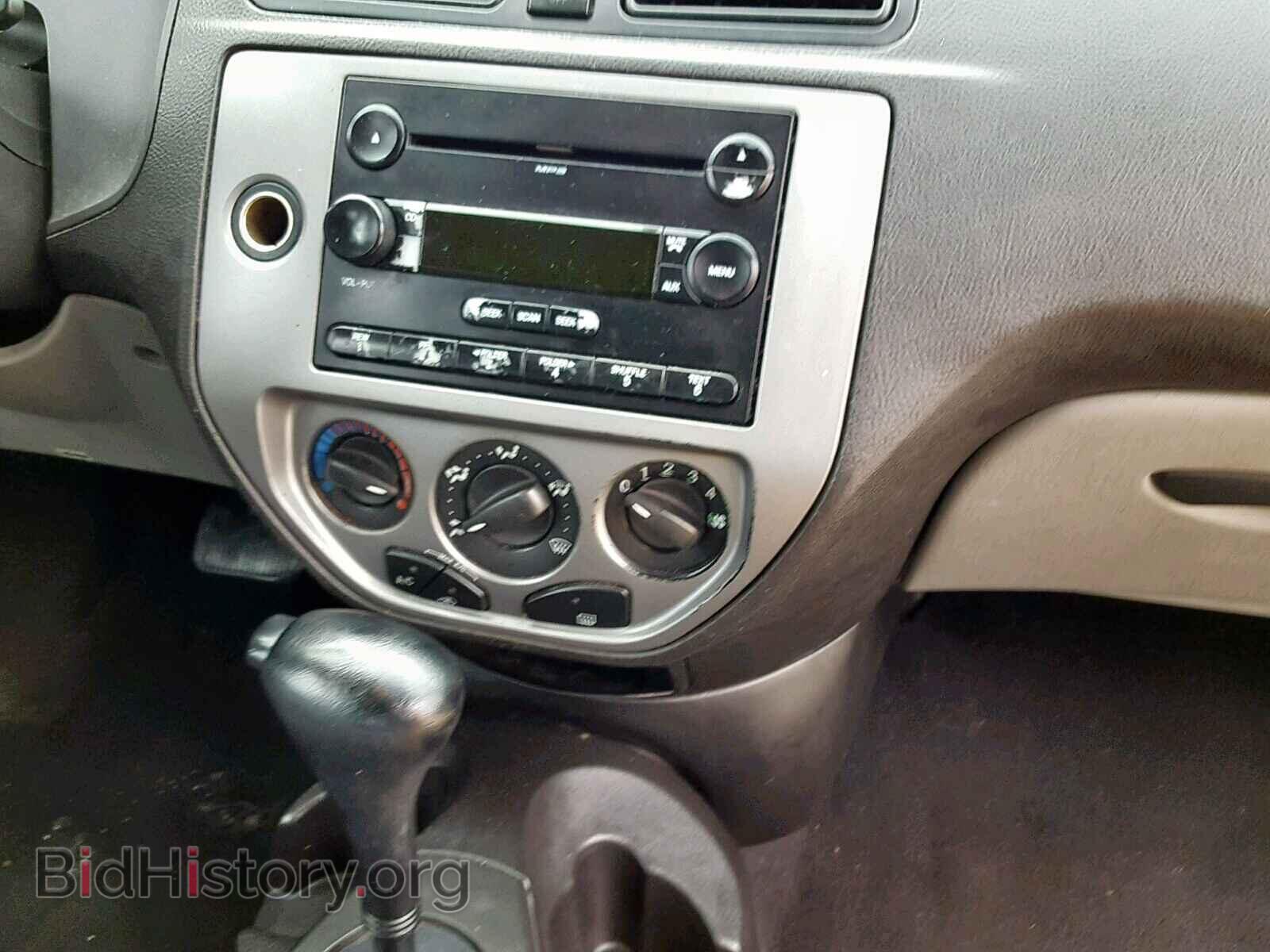 2007 FORD FOCUS - VIN: 1FAFP31N07W167389 - Фото 9