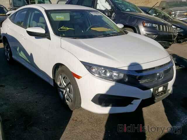 Photo 2HGFC2F53JH557967 - HONDA CIVIC LX 2018