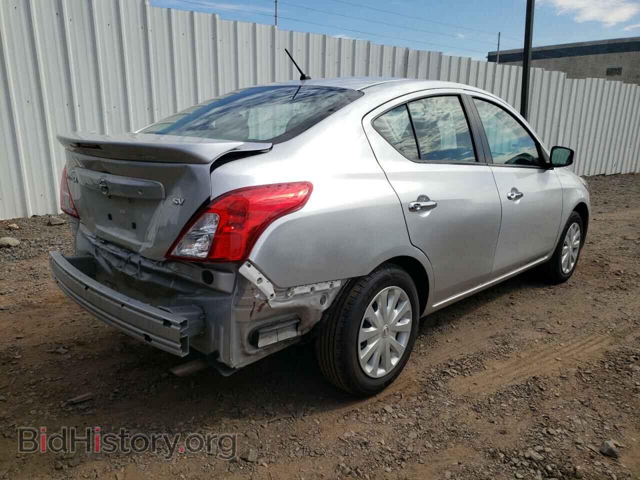 2019 NISSAN VERSA - VIN: 3N1CN7AP4KL856493 - Photo 4