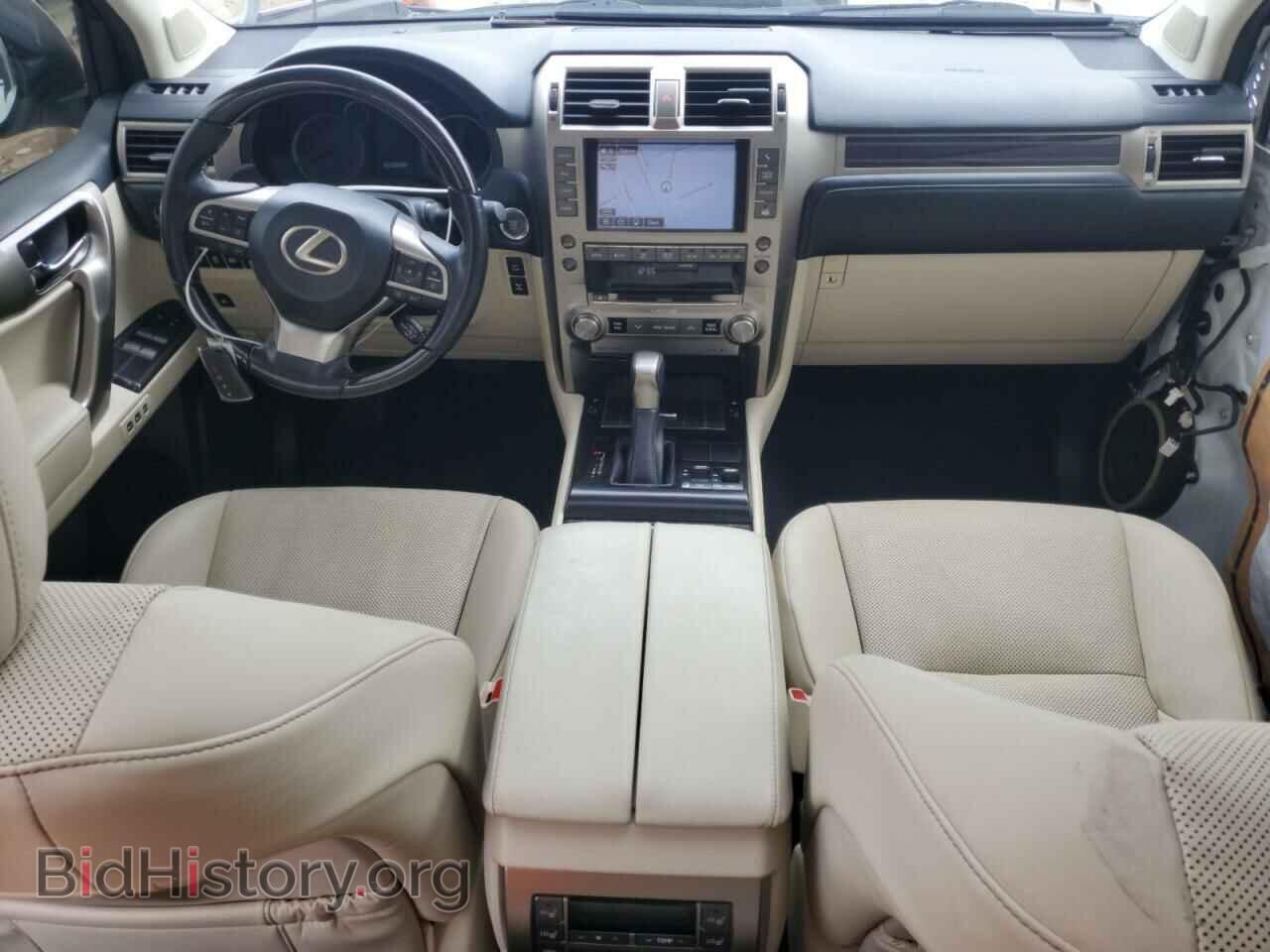 2020 LEXUS GX - VIN: JTJAM7BX9L5241278 - Photo 8