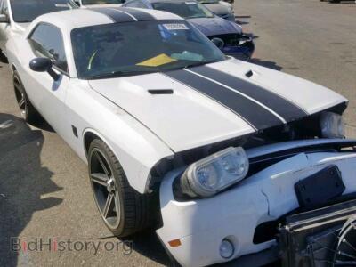 2013 Dodge CHALLENGER, white — VIN 2C3CDYAG9DH704702, Copart