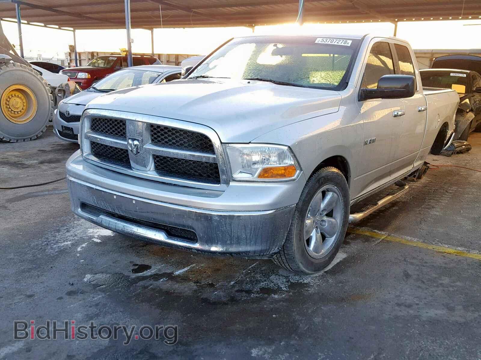 2010 DODGE RAM 1500 - VIN: 1D7RB1GP1AS112005 - Фото 2