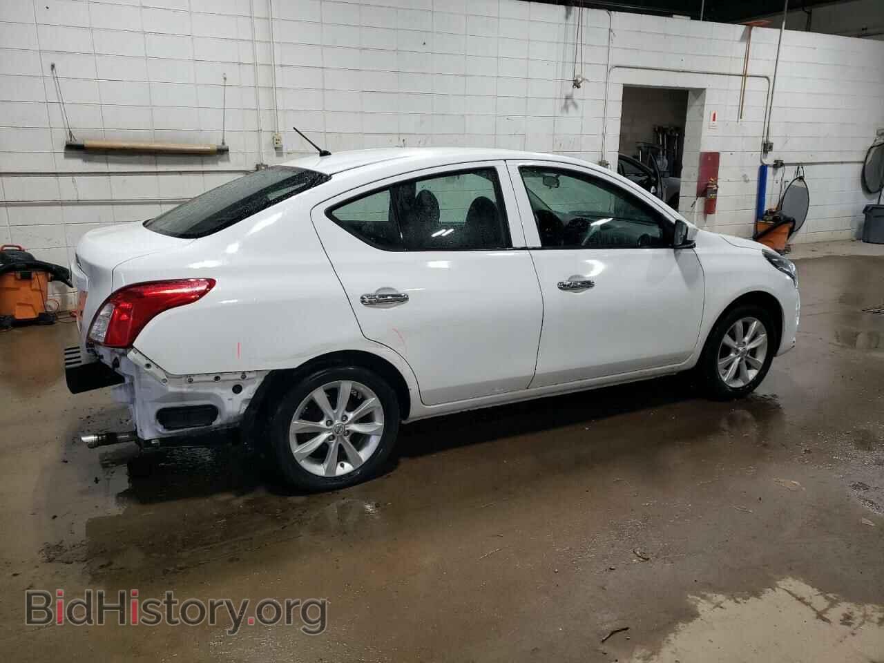 2017 NISSAN VERSA - VIN: 3N1CN7APXHK412765 - Фото 3