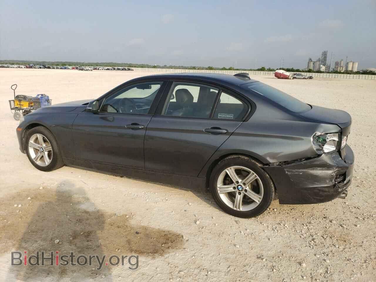 2013 BMW 3 SERIES - VIN: WBA3A5C58DF350877 - Фото 2