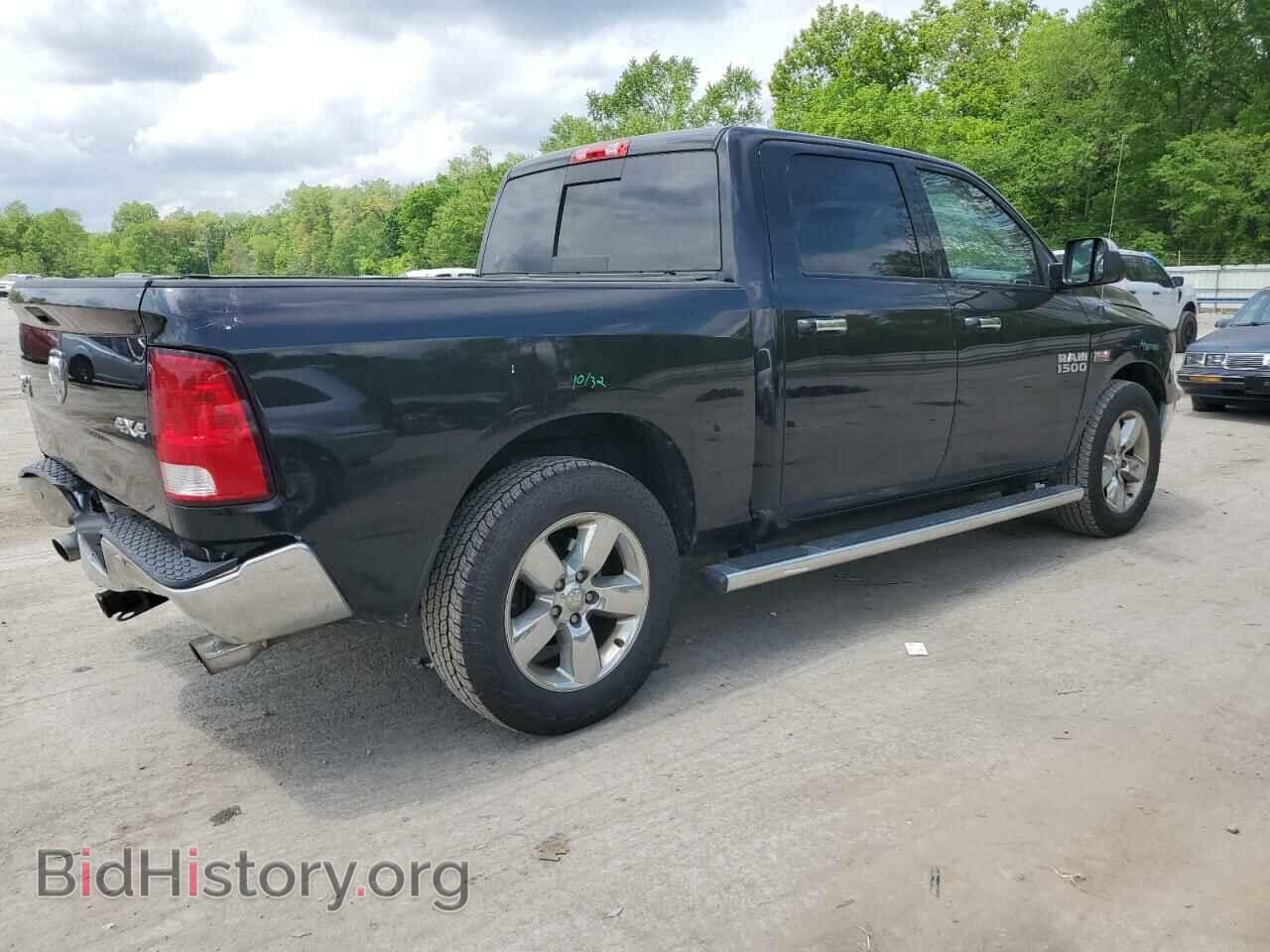 2018 RAM 1500 - VIN: 3C6RR7LT3JG129771 - Фото 3