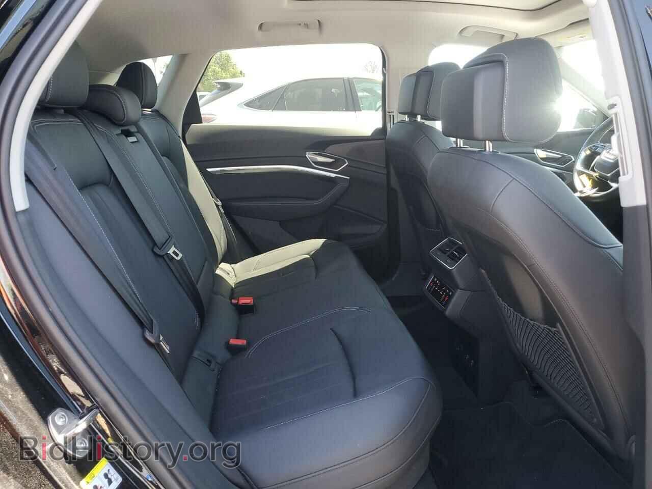 2021 AUDI E-TRON - VIN: WA1AAAGEXMB040499 - Photo 11