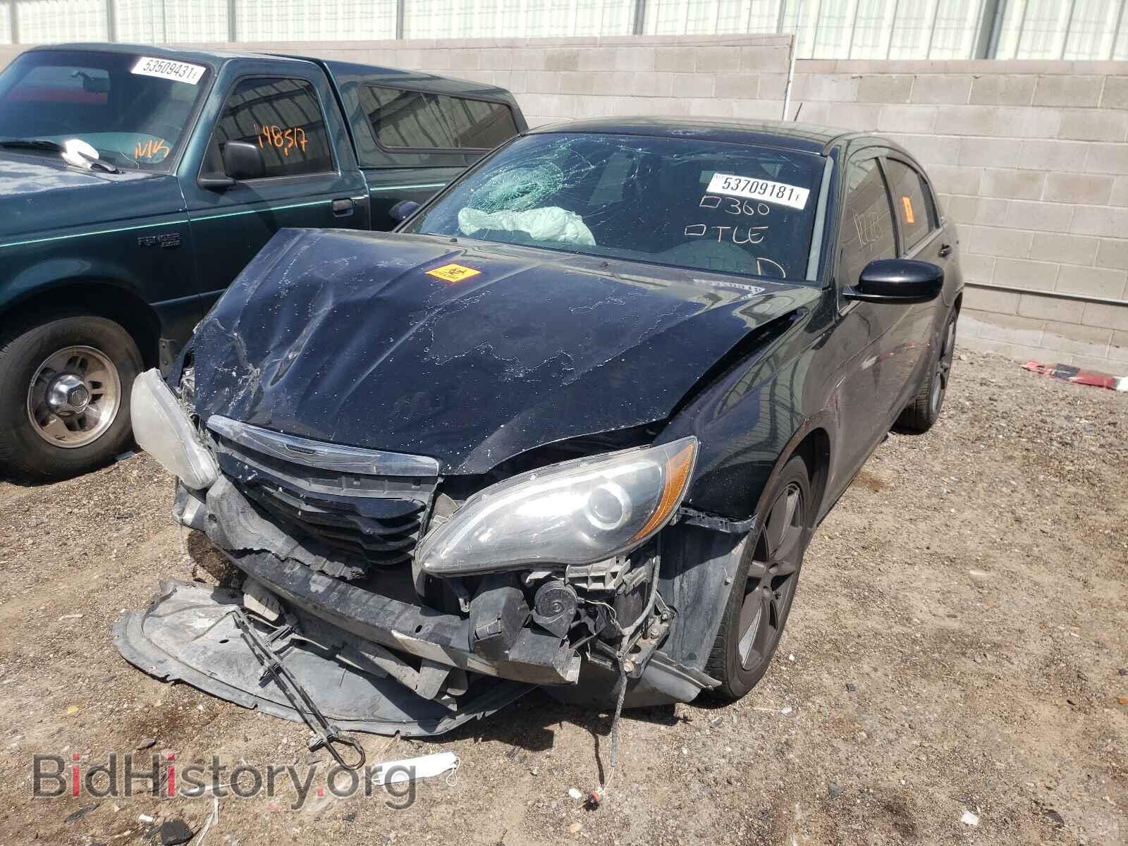 2014 CHRYSLER 200 - VIN: 1C3CCBBB2EN137406 - Photo 2