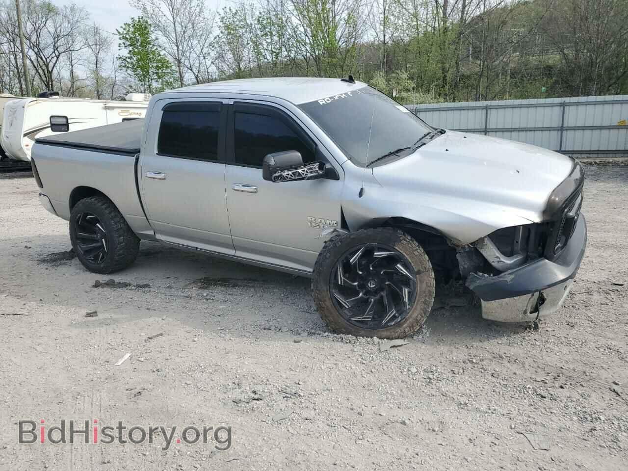 2016 RAM 1500 - VIN: 3C6RR7LT8GG175296 - Фото 4
