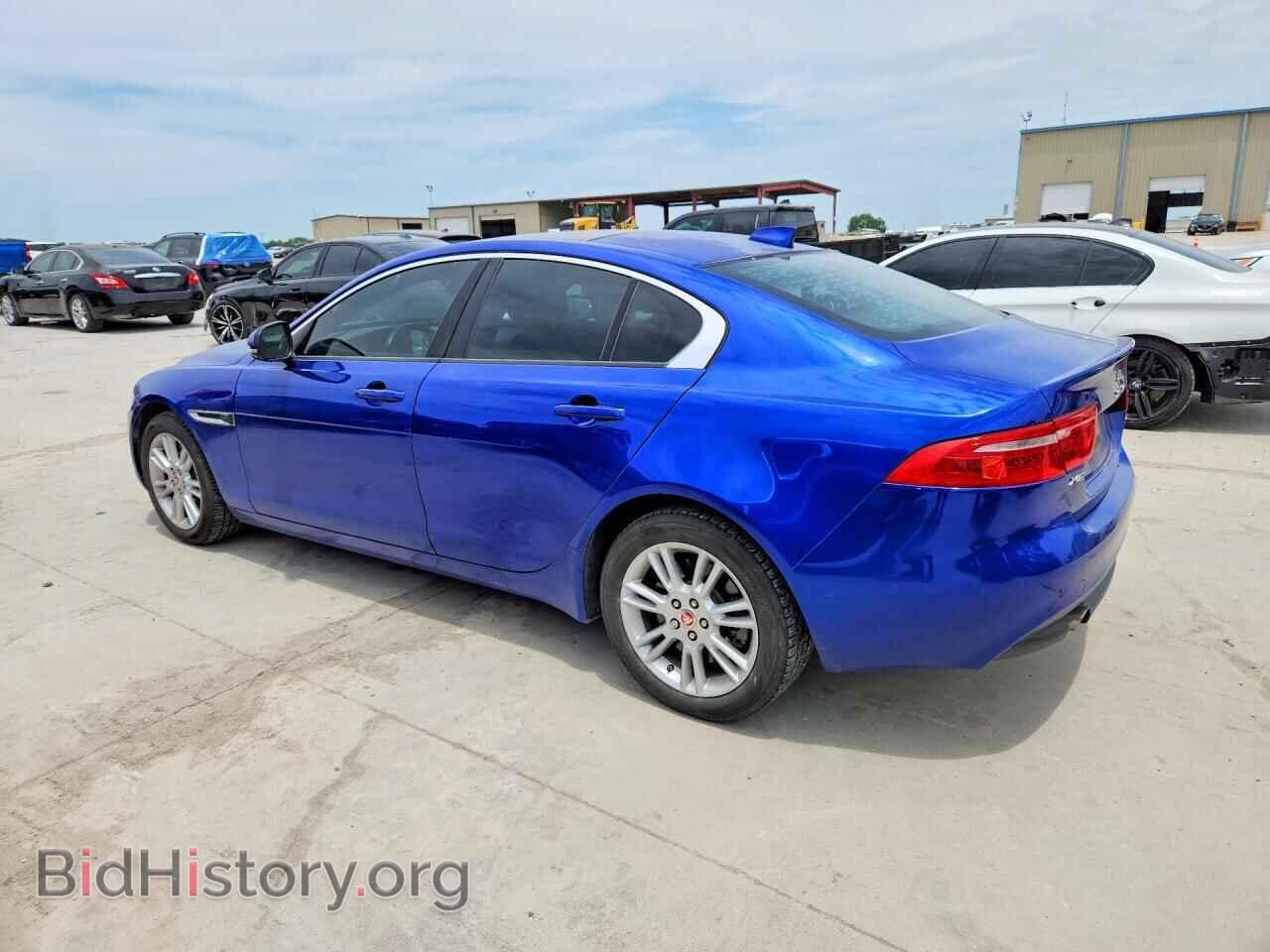 2017 JAGUAR XE - VIN: SAJAD4BG1HA965628 - Фото 2